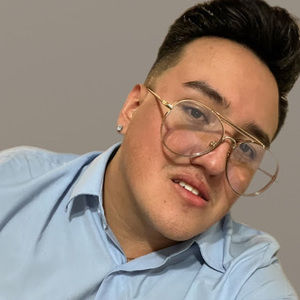 Meet your Posher, Andres felipe